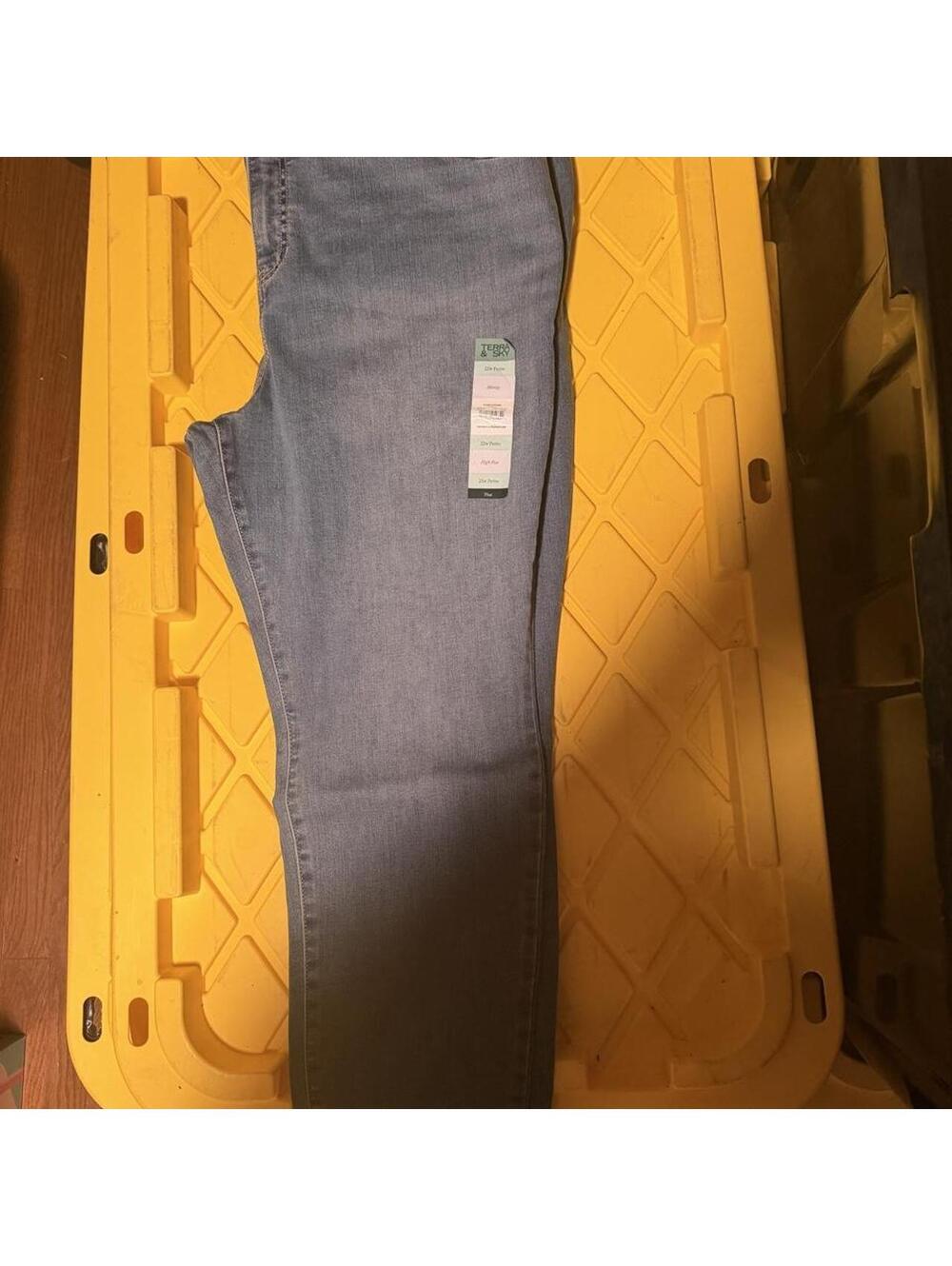 Terra Sky Women's Blue and Navy Jeans